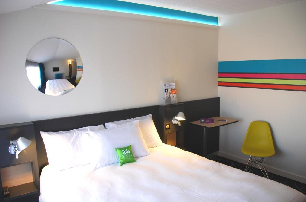 Ibis Styles Roanne Centre Gare Ξενοδοχείο Δωμάτιο φωτογραφία